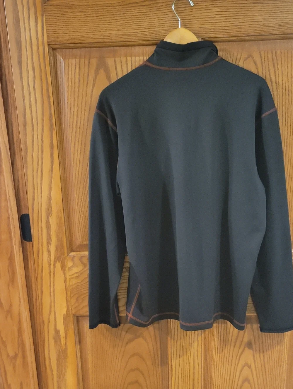 Men's North Face Long Sleeved 1/4 Zip Size Large
